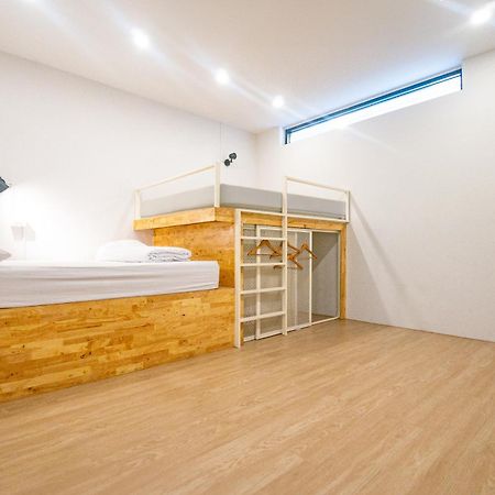 Paknap Hostel Nan Esterno foto
