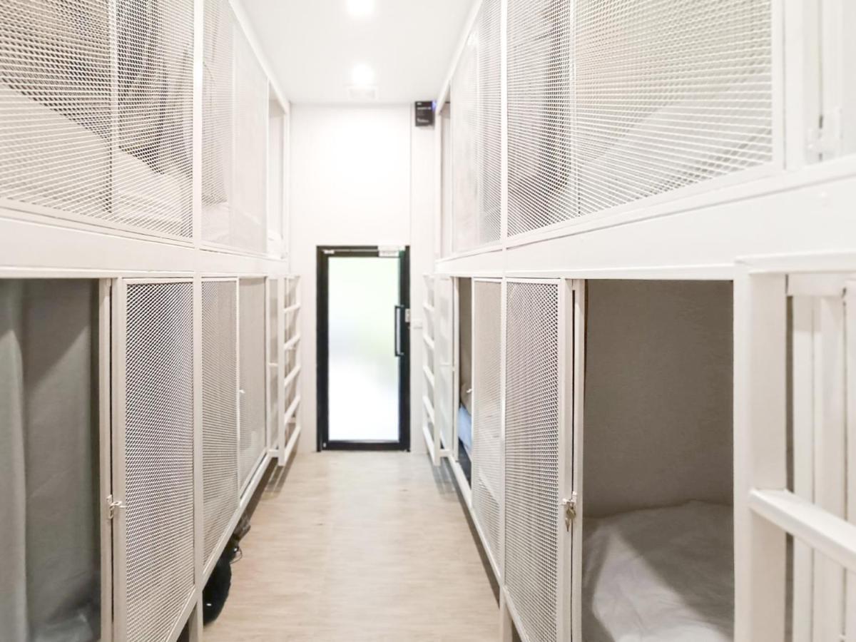 Paknap Hostel Nan Esterno foto