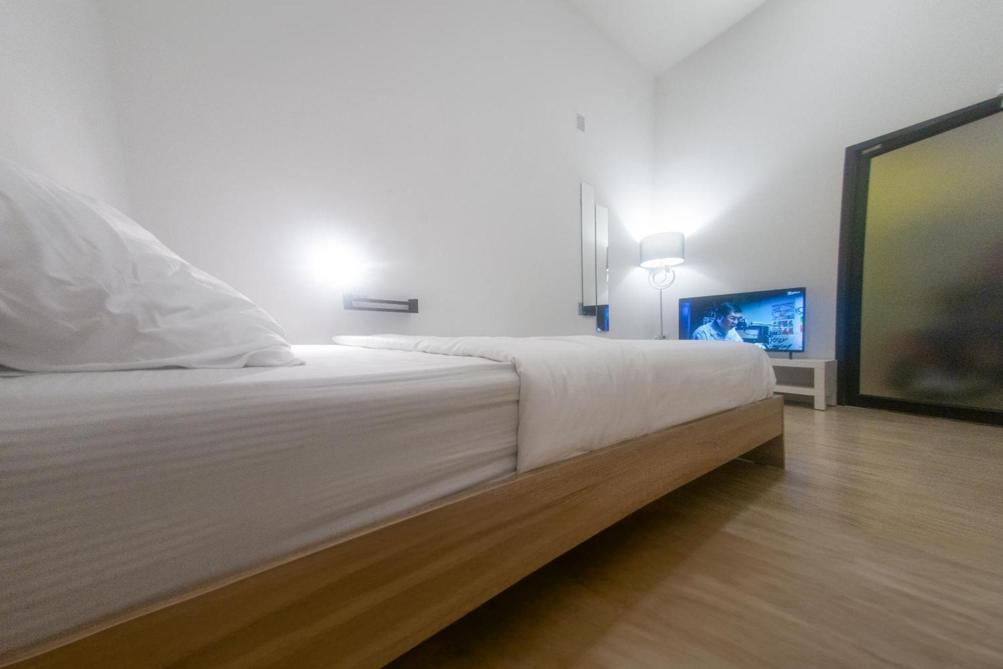 Paknap Hostel Nan Esterno foto