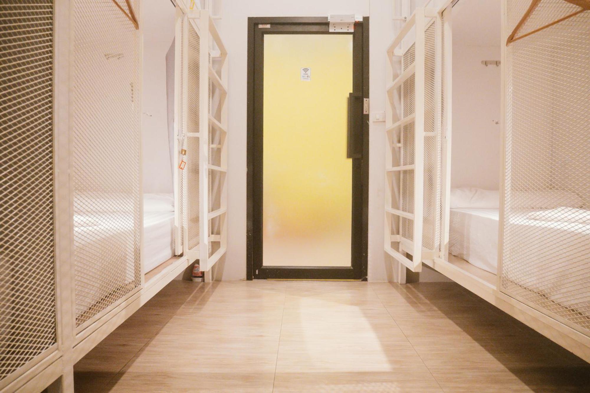 Paknap Hostel Nan Esterno foto